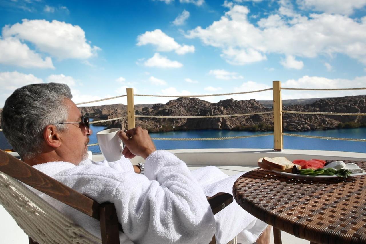 Benben By Dhara Hotels - Adults Only Ασουάν Εξωτερικό φωτογραφία A guest at the Dead Sea Spa Magdiel