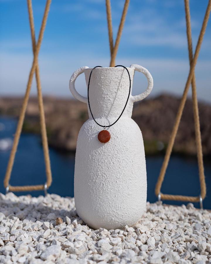 Benben By Dhara Hotels - Adults Only Ασουάν Εξωτερικό φωτογραφία A necklace with a pendant